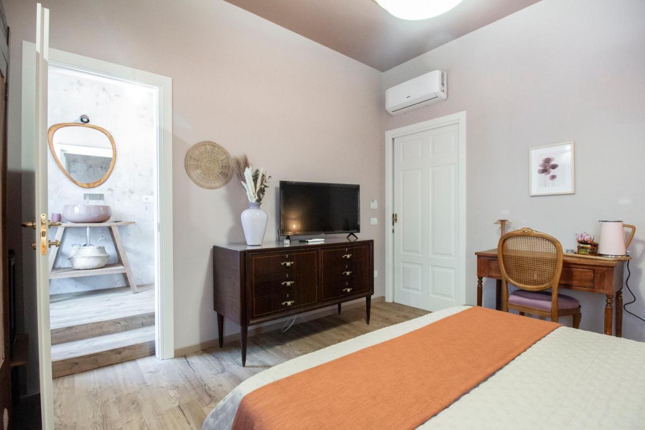Epimoni B&B Catania Luaran gambar